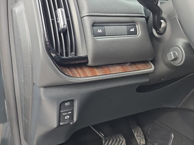 new 2025 Nissan Armada car, priced at $78,280