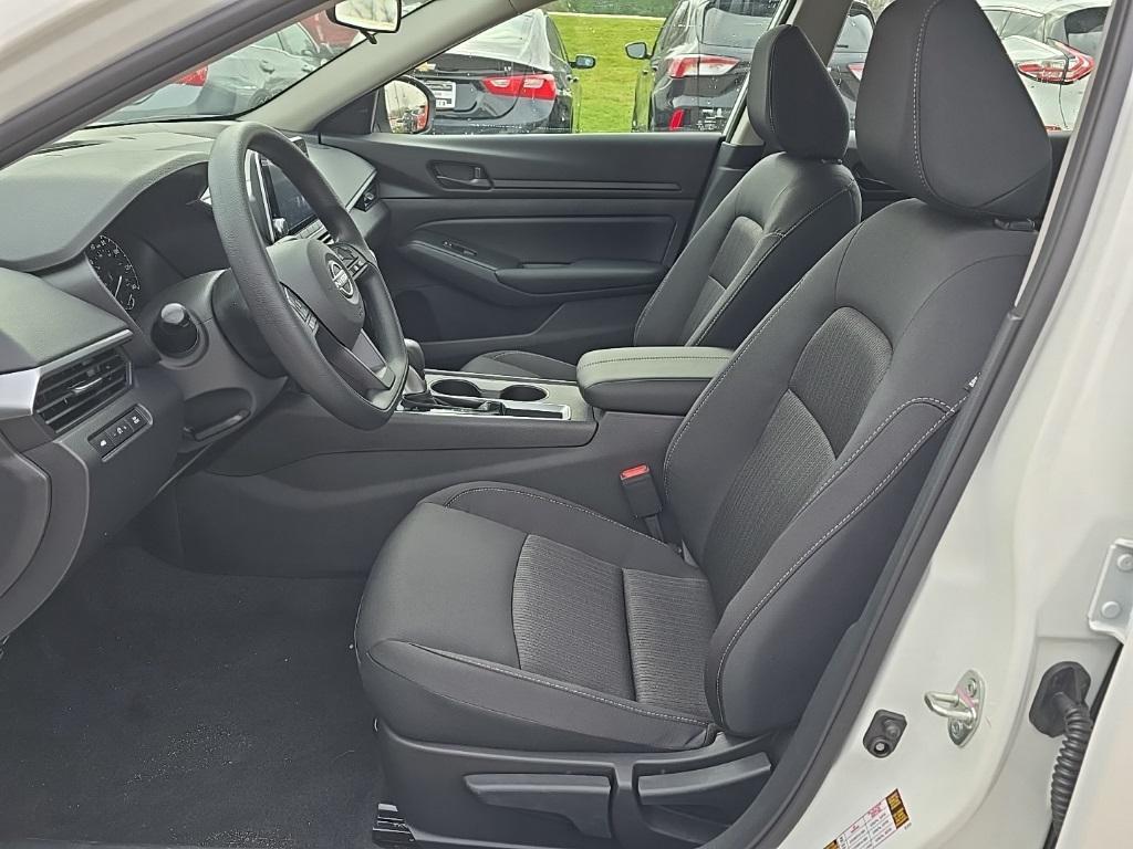 new 2025 Nissan Altima car, priced at $26,088