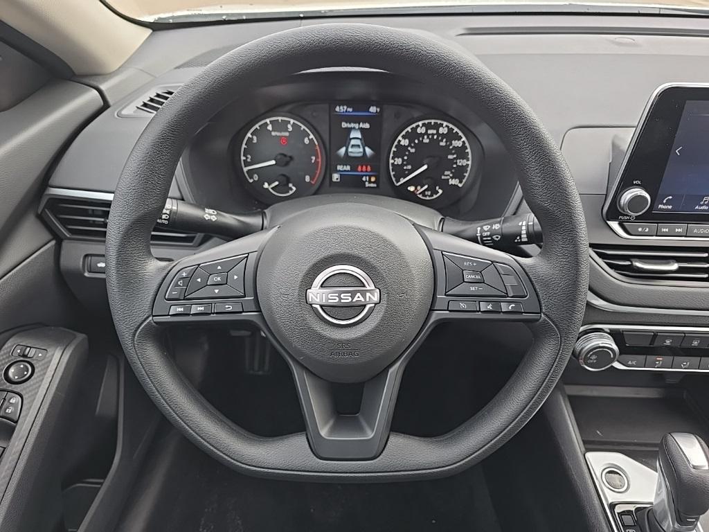 new 2025 Nissan Altima car, priced at $26,088