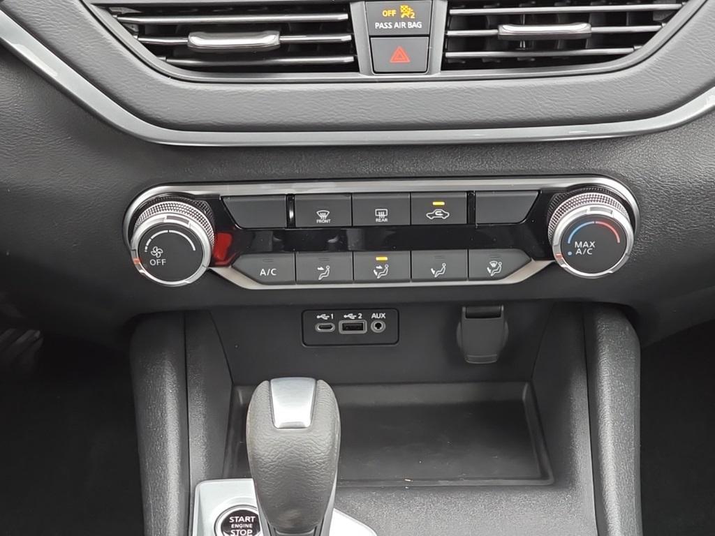 new 2025 Nissan Altima car, priced at $26,088