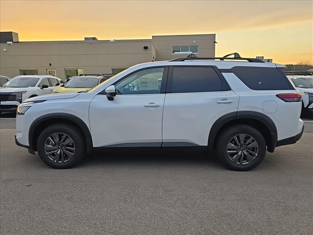 new 2025 Nissan Pathfinder car, priced at $37,935