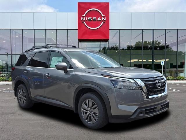 new 2025 Nissan Pathfinder car, priced at $39,988