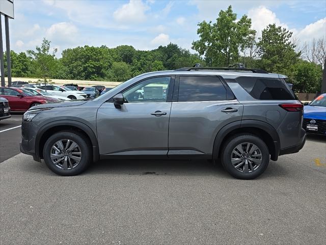 new 2025 Nissan Pathfinder car, priced at $39,988