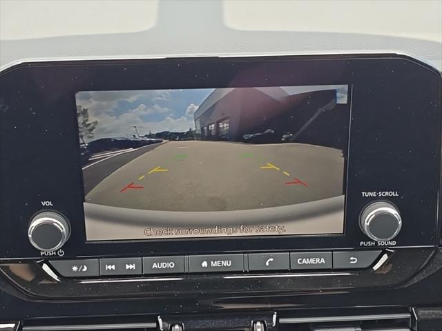new 2025 Nissan Pathfinder car, priced at $39,988
