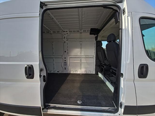 used 2023 Ram ProMaster 2500 car, priced at $33,981