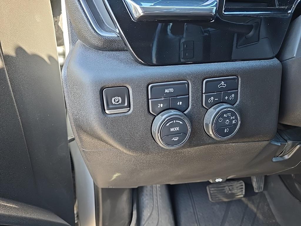 used 2022 Chevrolet Silverado 1500 car, priced at $41,520