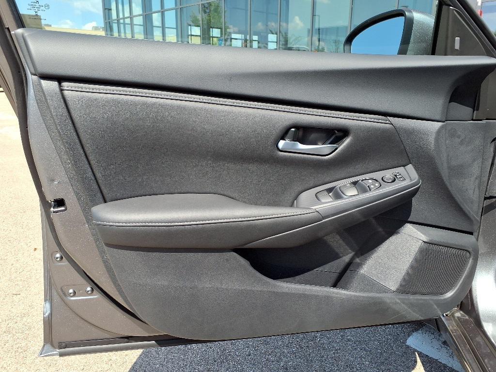 new 2025 Nissan Sentra car, priced at $22,806