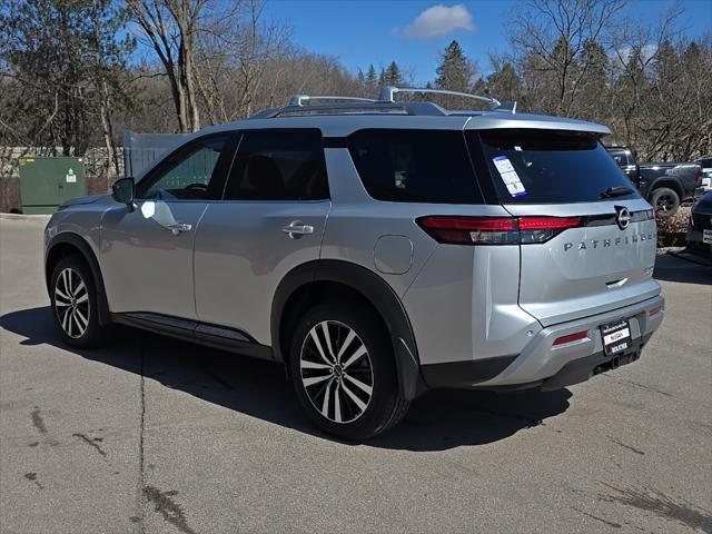 new 2025 Nissan Pathfinder car, priced at $50,952