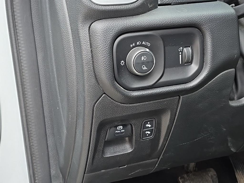 used 2022 Ram 1500 car, priced at $33,057