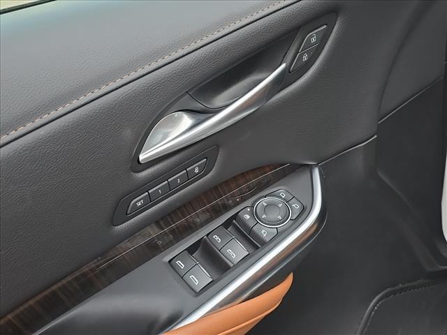 used 2023 Cadillac XT4 car, priced at $29,995