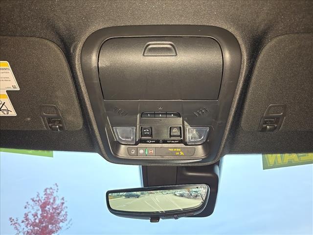 used 2023 Cadillac XT4 car, priced at $29,995