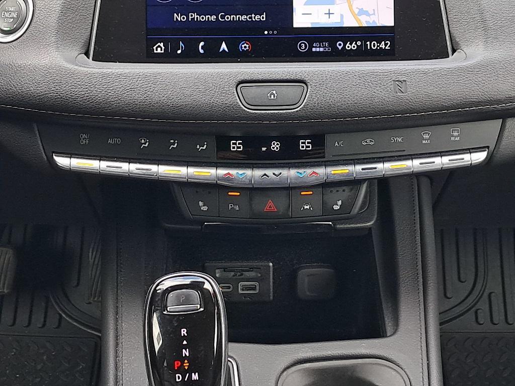 used 2020 Cadillac XT4 car, priced at $26,331