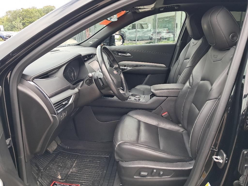 used 2020 Cadillac XT4 car, priced at $26,331