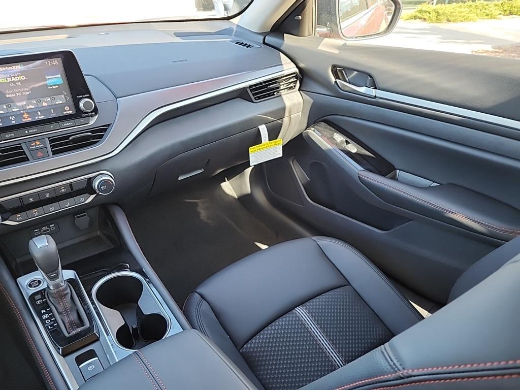 new 2025 Nissan Altima car, priced at $30,074