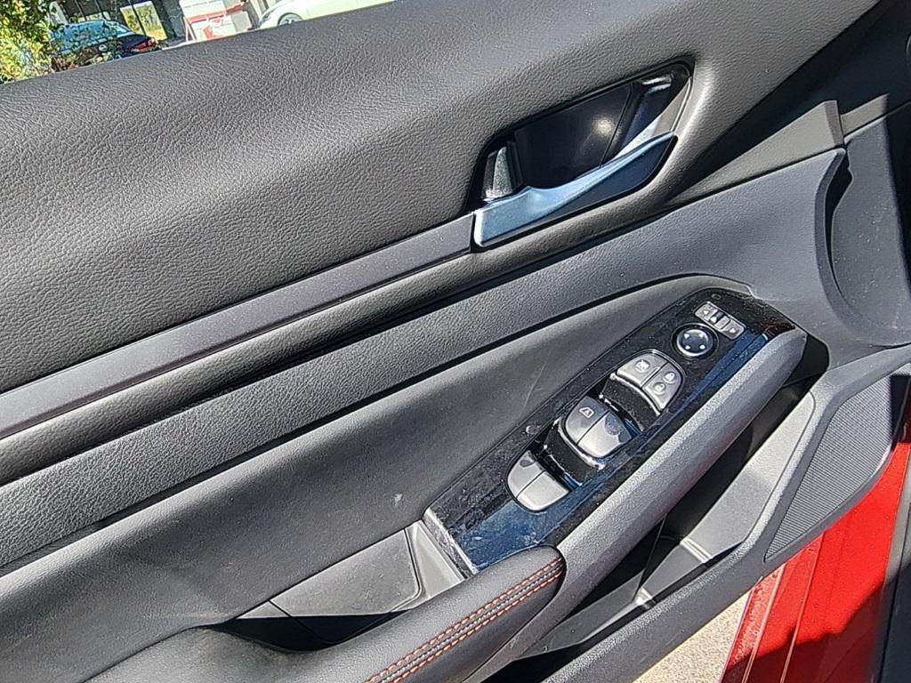 new 2025 Nissan Altima car, priced at $30,074