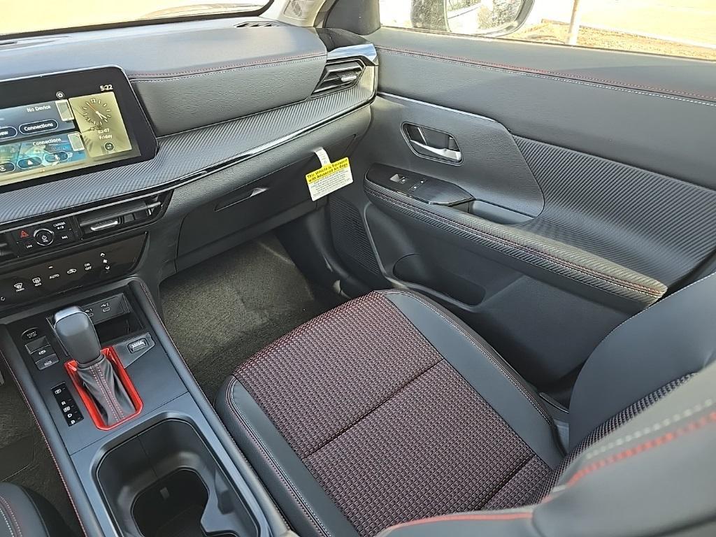 new 2025 Nissan Kicks car, priced at $26,299