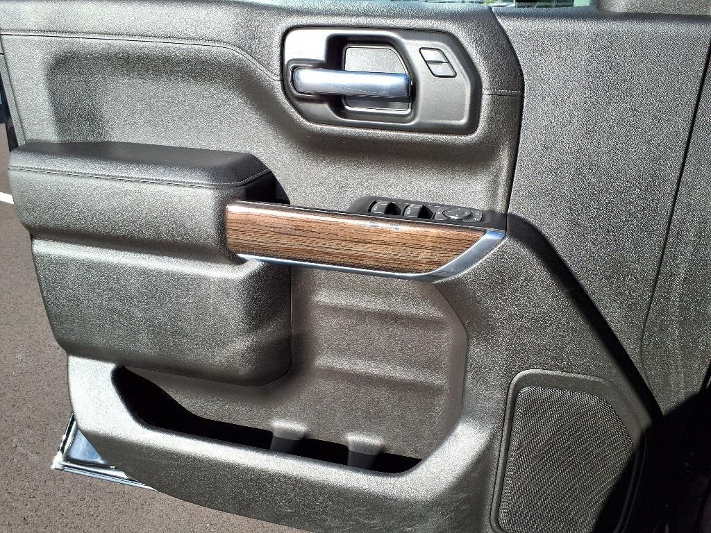 used 2022 Chevrolet Silverado 1500 car, priced at $39,808