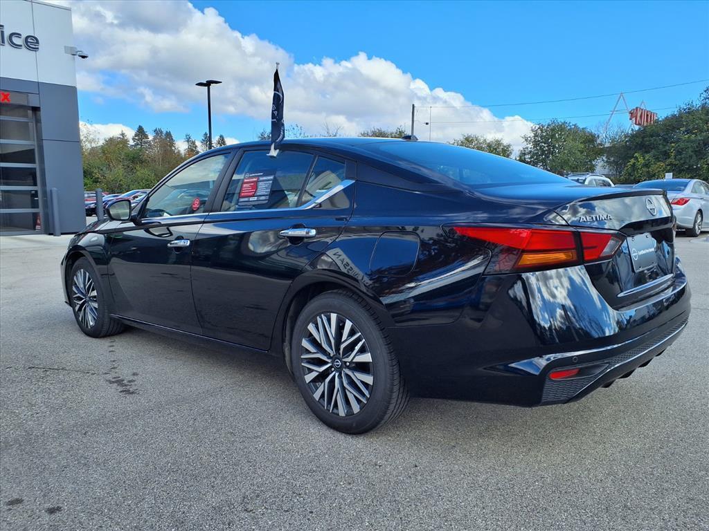 used 2024 Nissan Altima car, priced at $21,487