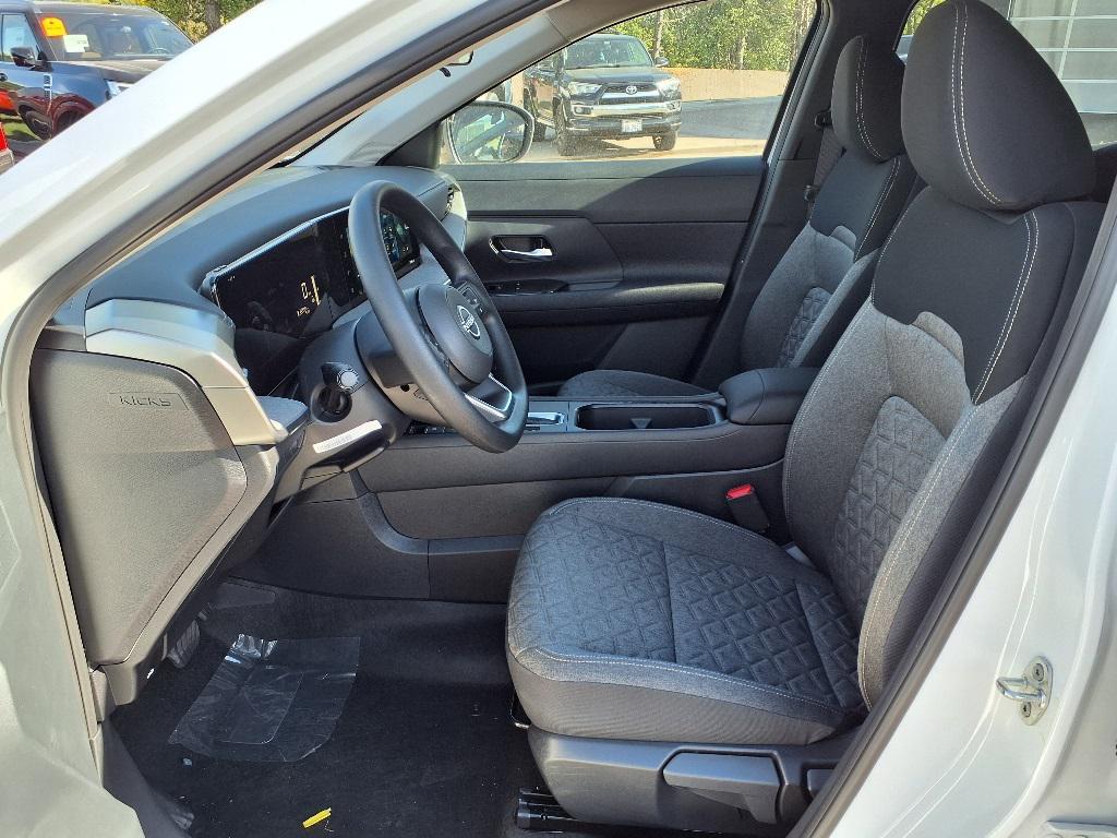 new 2026 Nissan Kicks car, priced at $28,090