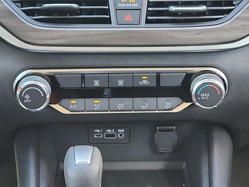 new 2025 Nissan Altima car, priced at $28,588