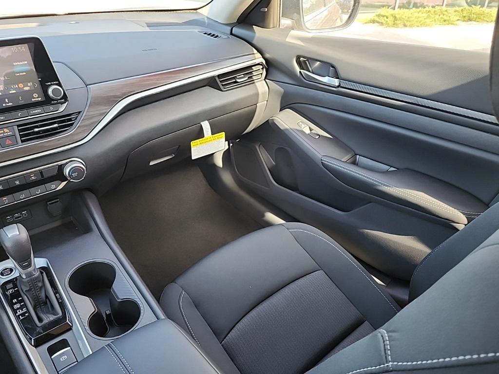 new 2025 Nissan Altima car, priced at $28,588
