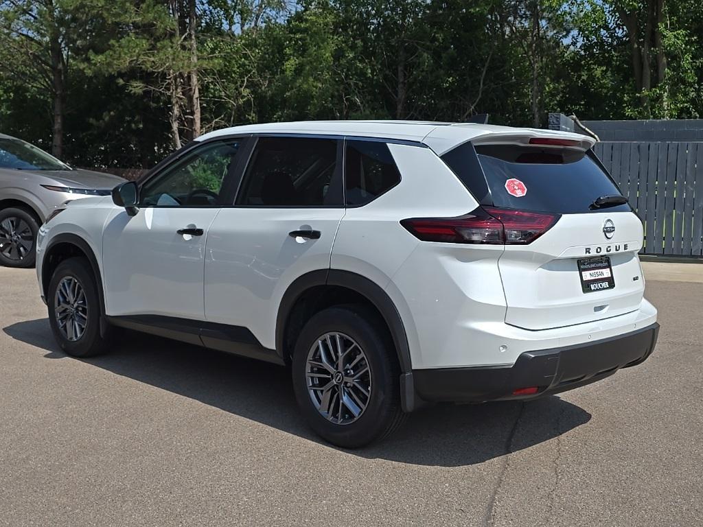 new 2025 Nissan Rogue car, priced at $30,193