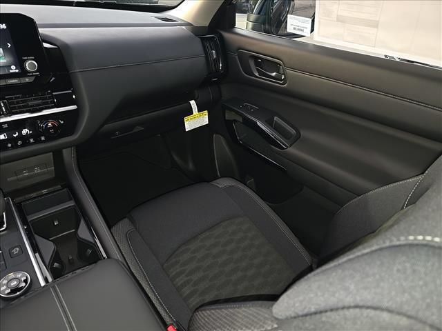 new 2025 Nissan Pathfinder car, priced at $37,508