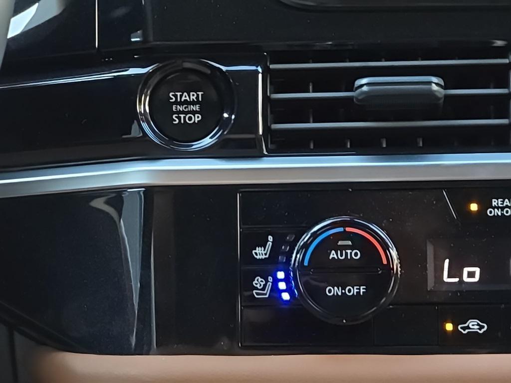 new 2025 Nissan Pathfinder car, priced at $46,850