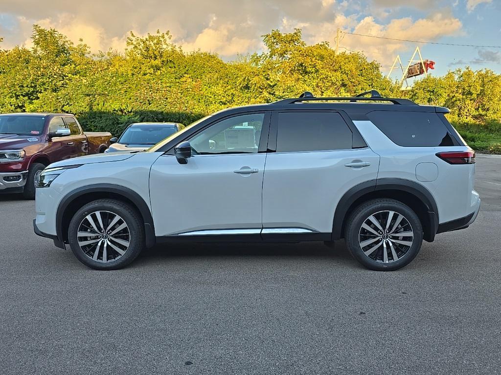 new 2025 Nissan Pathfinder car, priced at $46,850