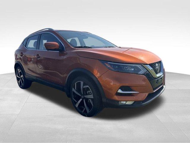 used 2020 Nissan Rogue Sport car, priced at $22,995