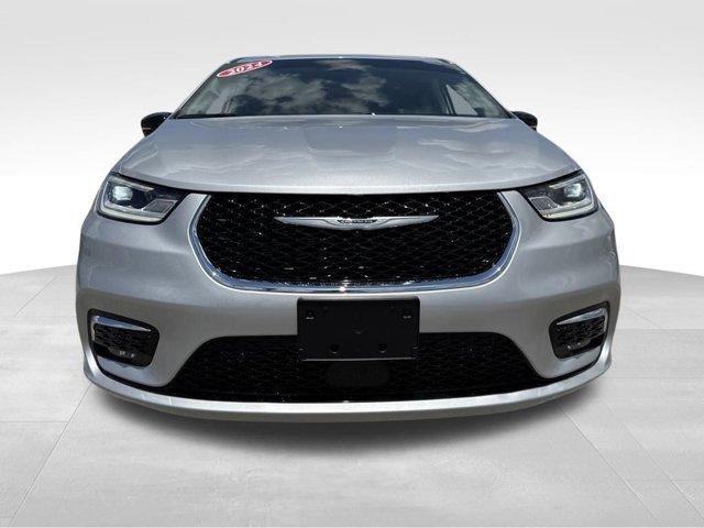 used 2024 Chrysler Pacifica car, priced at $38,995