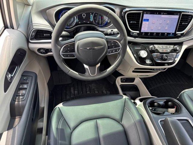 used 2024 Chrysler Pacifica car, priced at $38,995