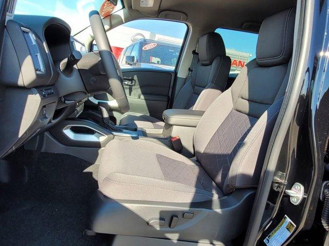 new 2025 Nissan Frontier car