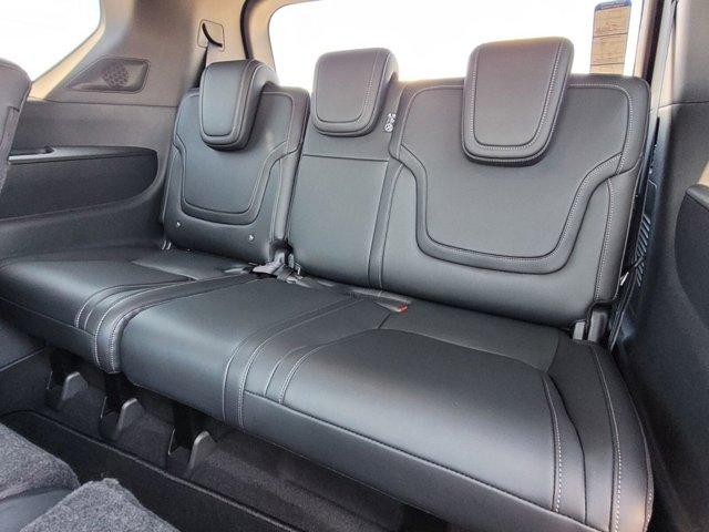 new 2025 Nissan Armada car