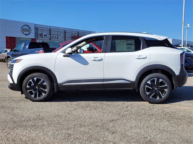 new 2025 Nissan Kicks car, priced at $27,910