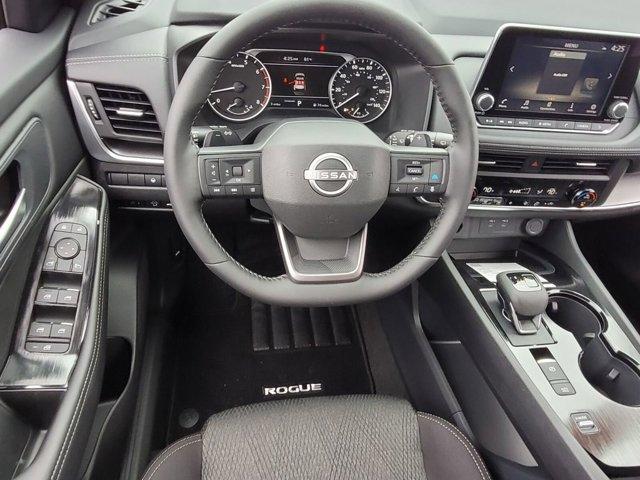 new 2025 Nissan Rogue car