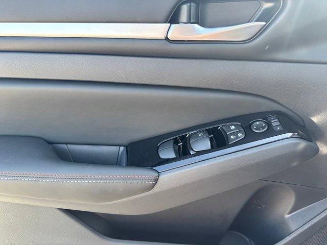 new 2025 Nissan Altima car