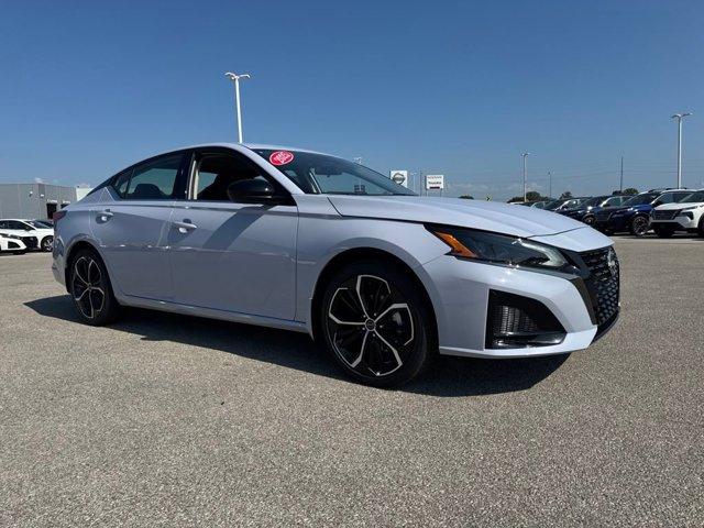 new 2025 Nissan Altima car