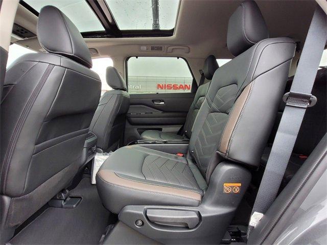 new 2025 Nissan Pathfinder car, priced at $53,065