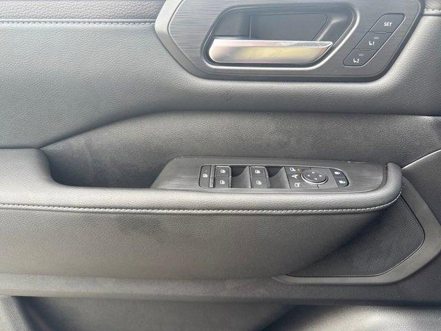 new 2025 Nissan Armada car