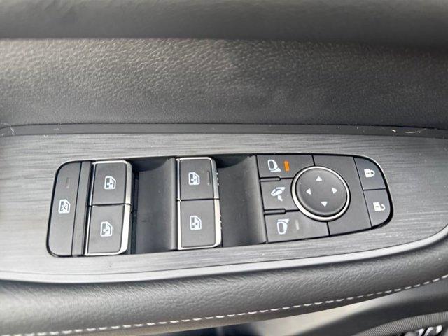 new 2025 Nissan Armada car