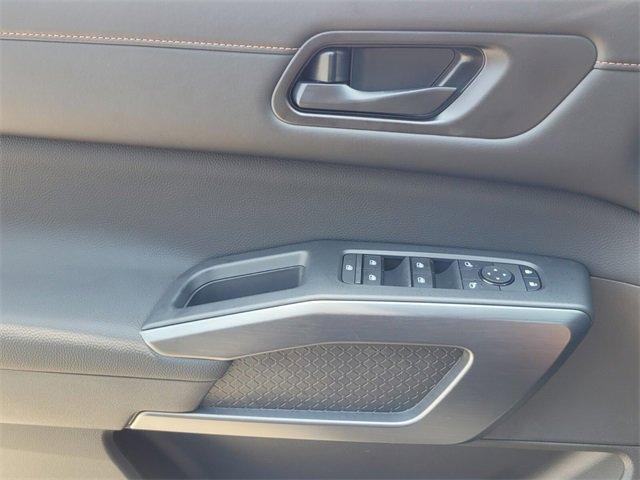 new 2025 Nissan Pathfinder car