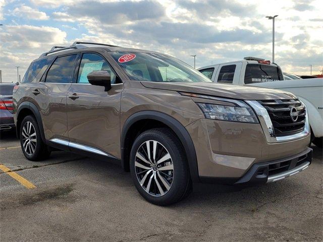 new 2025 Nissan Pathfinder car, priced at $55,030