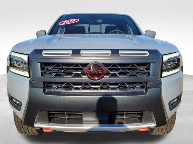 new 2025 Nissan Frontier car