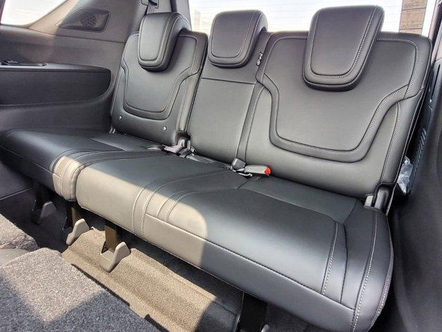 new 2025 Nissan Armada car