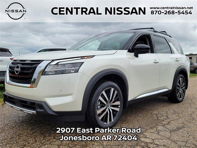 new 2024 Nissan Pathfinder car, priced at $46,780