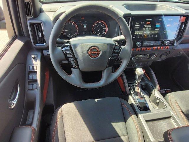 new 2025 Nissan Frontier car