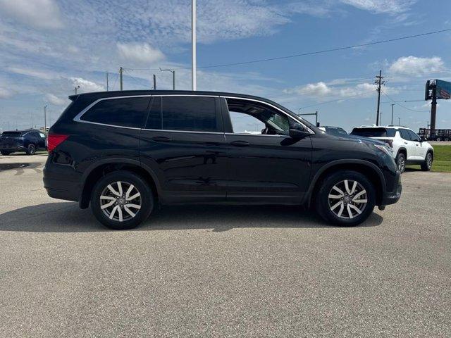 used 2022 Honda Pilot car, priced at $27,995