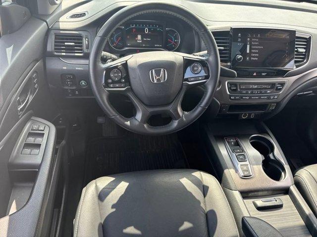 used 2022 Honda Pilot car, priced at $30,995