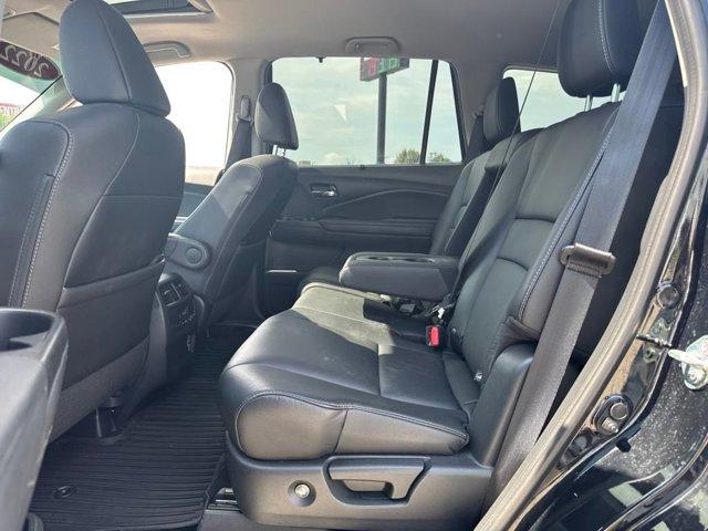 used 2022 Honda Pilot car, priced at $30,995